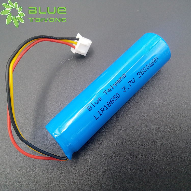 18650 2600mah 3.7V 加NTC 與連接器 燈具專用電池